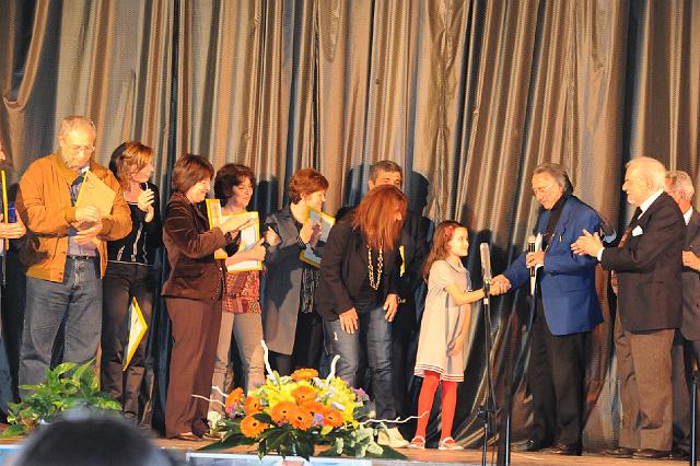 Premiazione Rassegna Teatrale 2010 (40).JPG